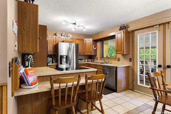 887 Dorothy STREET, Regina, SK S4X 1E2