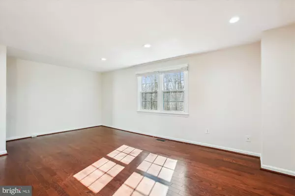 6541 COACHLEIGH WAY, Alexandria, VA 22315