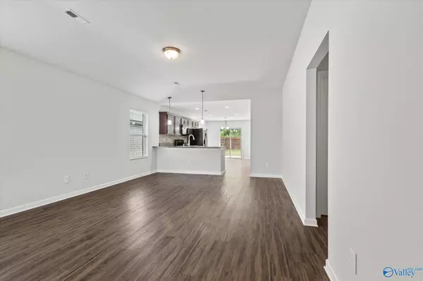 170 Winstead Circle, Owens Cross Roads, AL 35763