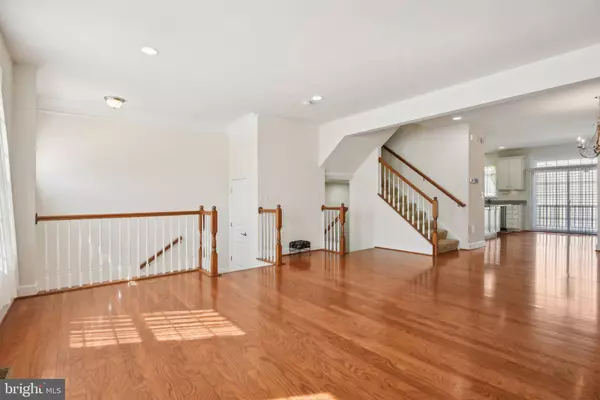 1766 SWINKSVILLE CT, Woodbridge, VA 22191