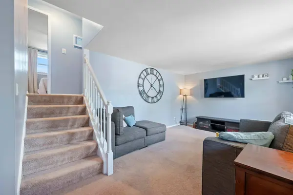 863 Strimple Avenue, Columbus, OH 43229