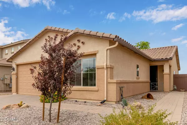 41562 N WILLOW Court, Queen Creek, AZ 85140