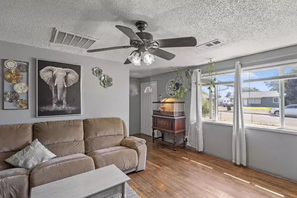 7997 Ajax ST, White City, OR 97503