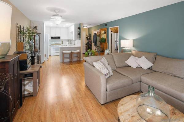 10350 Caminito Cuervo #100, San Diego, CA 92108