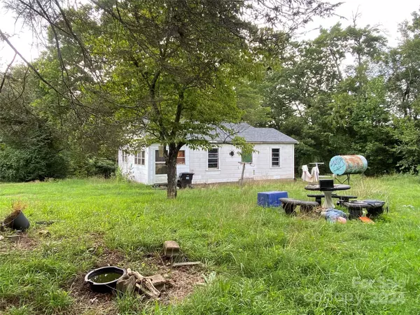 3140 Rutherford College RD, Connelly Springs, NC 28612