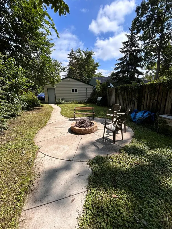 2111 23rd AVE S, Minneapolis, MN 55404