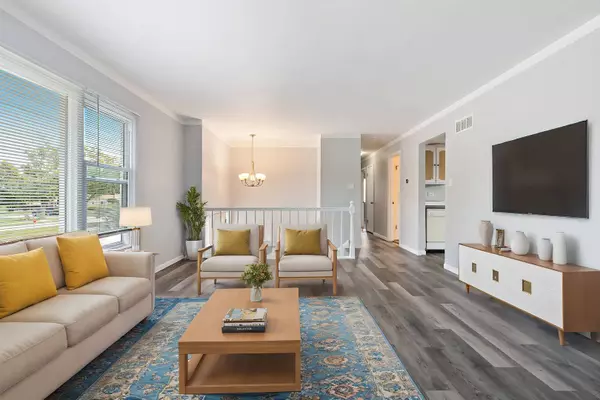 15208 Boca Rio Drive, Oak Forest, IL 60452