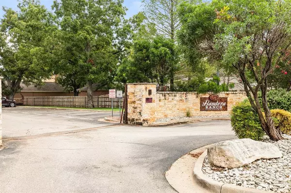 2410 S 2nd Street #518, Waco, TX 76706