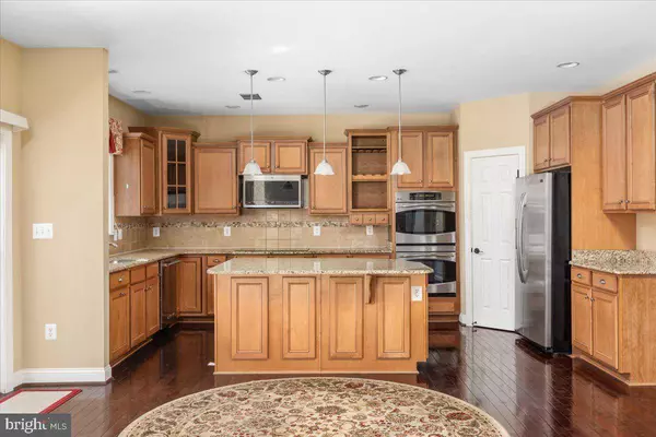 937 KENNEDY DR, Winchester, VA 22601