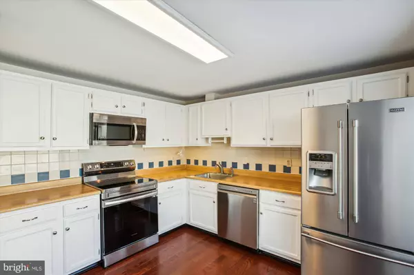 6541 COACHLEIGH WAY, Alexandria, VA 22315