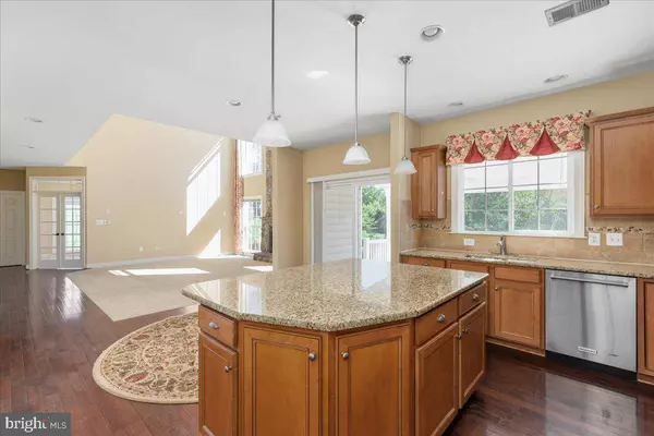 937 KENNEDY DR, Winchester, VA 22601