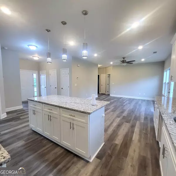 164 Kendall DR, Griffin, GA 30224