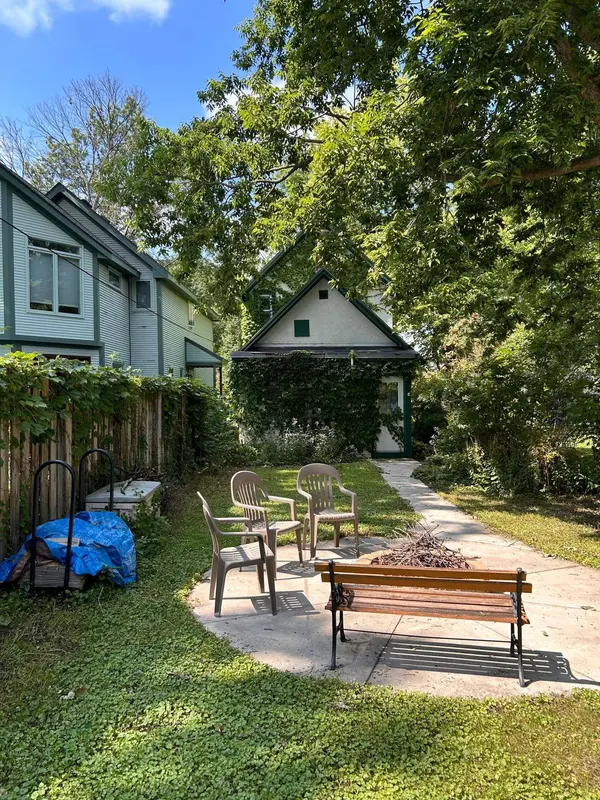 2111 23rd AVE S, Minneapolis, MN 55404