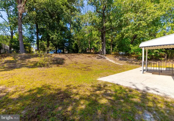 2407 S CUTHBERT DR, Lindenwold, NJ 08021