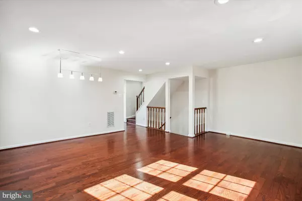 6541 COACHLEIGH WAY, Alexandria, VA 22315