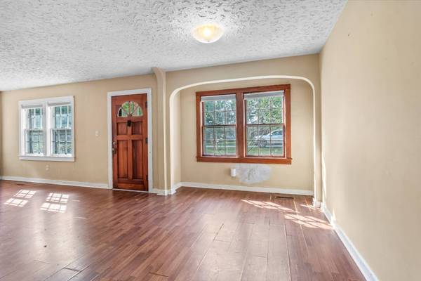 221 Cemetary St, Trenton, KY 42286