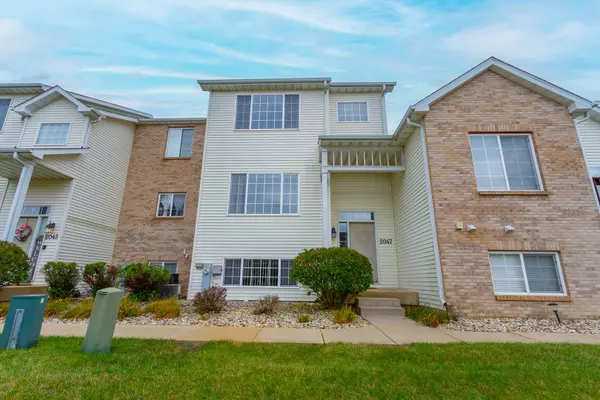 2047 Derby LN #61, Belvidere, IL 61008