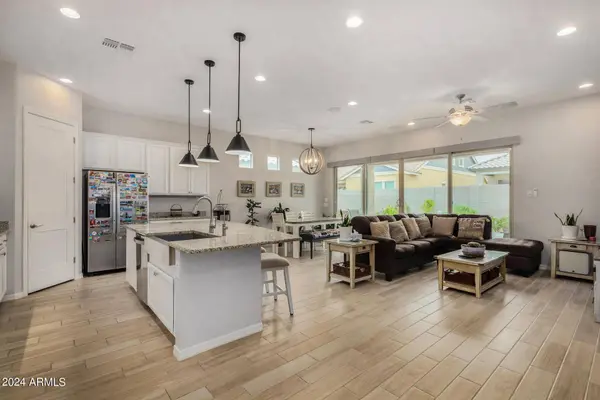 4318 E DENNISPORT Avenue, Gilbert, AZ 85295