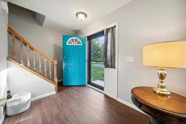 1110 Kewadin Drive, Waterford, MI 48327