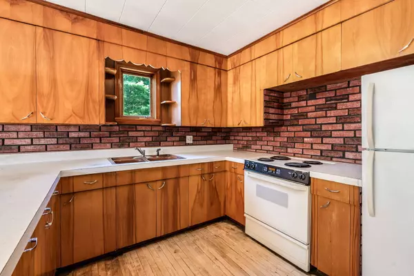 330 Lane RD, Greene, ME 04236