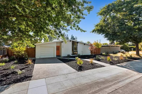 3634 South CT, Palo Alto, CA 94306