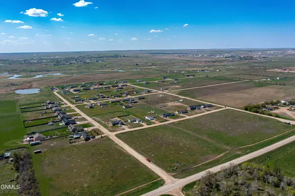 5491 Matthew AVE, Williston, ND 58801
