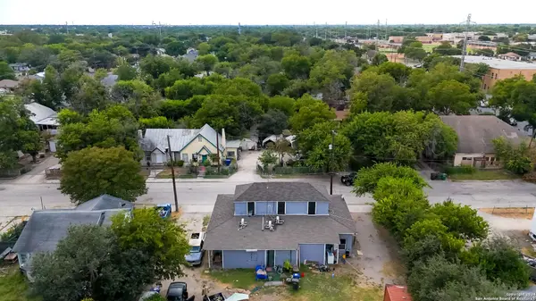 128 Handley, San Antonio, TX 78214-2407