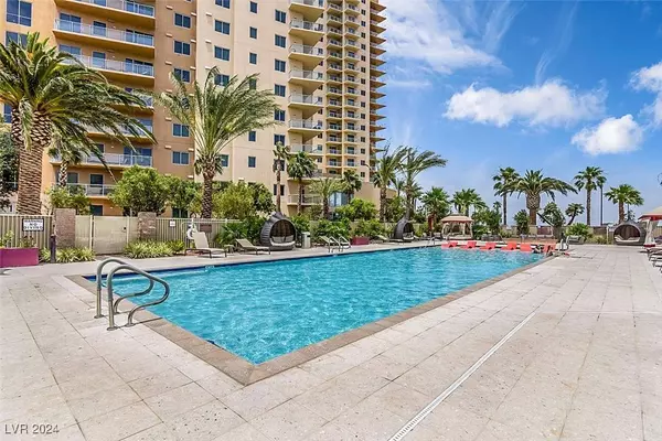 8255 Las Vegas Boulevard #822, Las Vegas, NV 89123