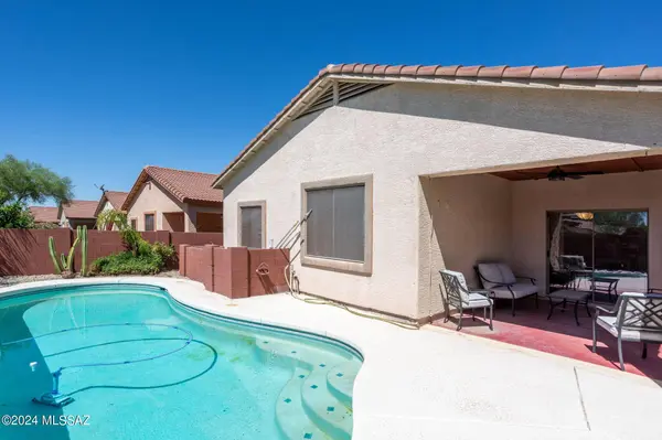 5573 W Acacia Blossom Place, Marana, AZ 85658