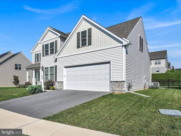 483 APPLE HOLLOW RD, Mechanicsburg, PA 17055