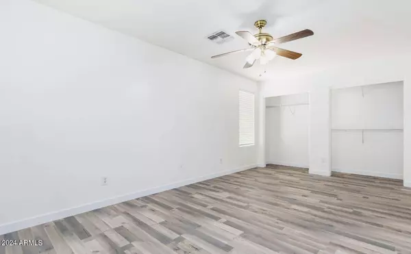 5160 W FULTON Street, Phoenix, AZ 85043