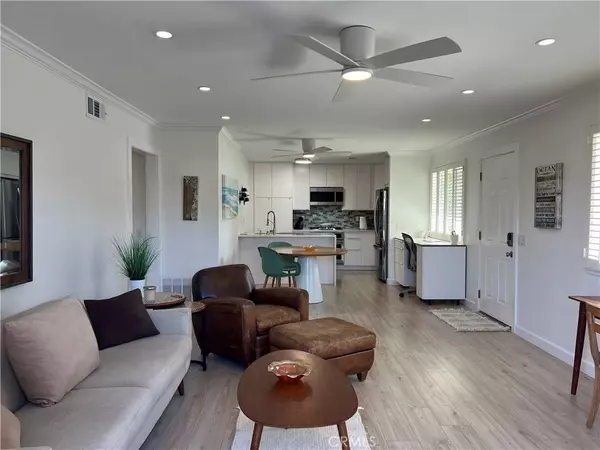 16381 De Anza CIR #57, Huntington Beach, CA 92649