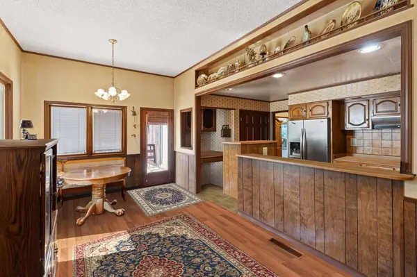 19 Tiara CT, Burlingame, CA 94010