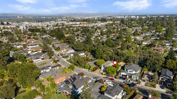 1737 Greenwood AVE, San Carlos, CA 94070