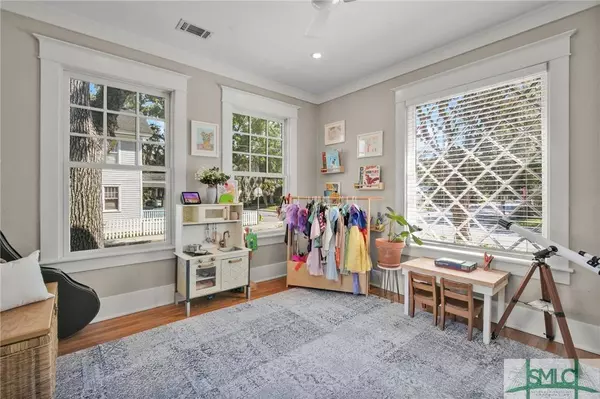 742 Maupas AVE, Savannah, GA 31401