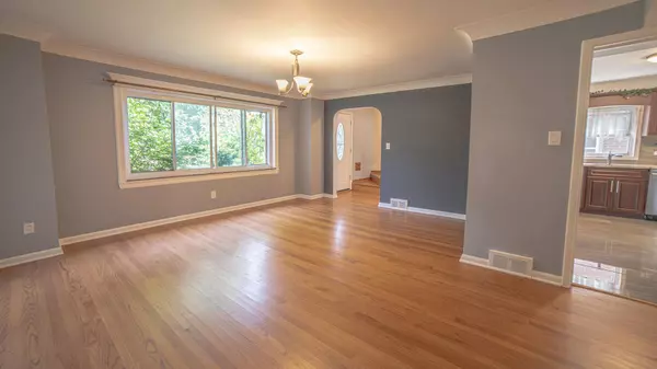 23145 Cherry Hill Street, Dearborn, MI 48124