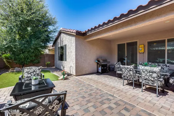 12219 W PRICKLY PEAR Trail, Peoria, AZ 85383