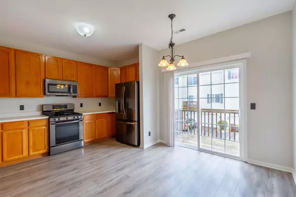 2047 Derby LN #61, Belvidere, IL 61008