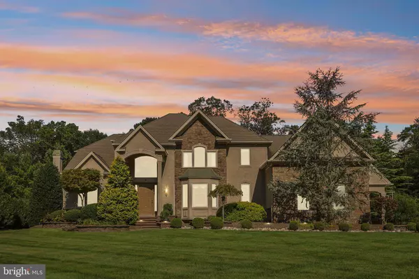 5 TUSCANY WAY, Mount Laurel, NJ 08054