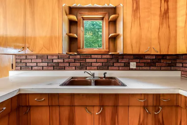 330 Lane RD, Greene, ME 04236