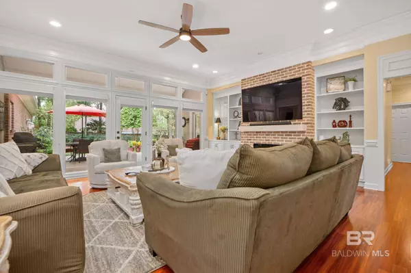 105 Beaver Dam Road, Fairhope, AL 36532