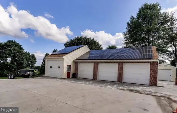 1715 DEER PARK RD, Finksburg, MD 21048