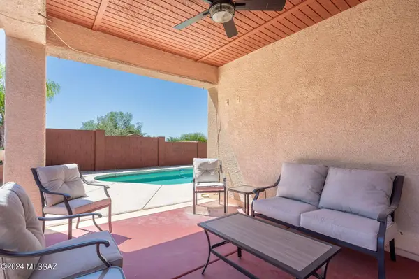 5573 W Acacia Blossom Place, Marana, AZ 85658