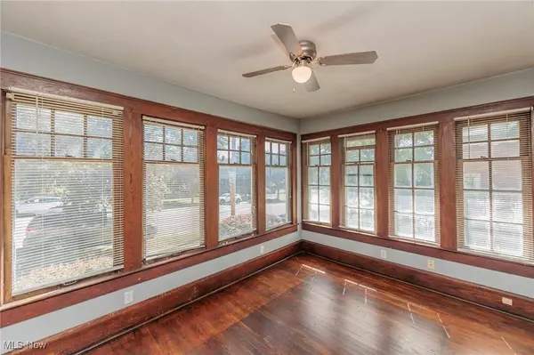 1401 Goodyear BLVD, Akron, OH 44305