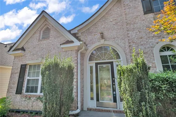 7964 Larksview DR, Fairburn, GA 30213