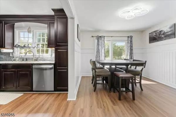 9 Wyckoff Way, Hillsborough Twp., NJ 08844