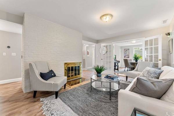 29 Virginia Road, Natick, MA 01760