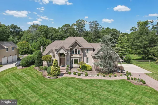 5 TUSCANY WAY, Mount Laurel, NJ 08054