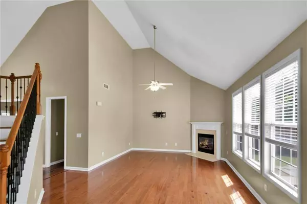 7964 Larksview DR, Fairburn, GA 30213