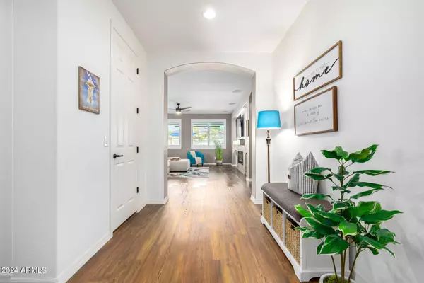 413 W SWEET SHRUB Avenue, Queen Creek, AZ 85140